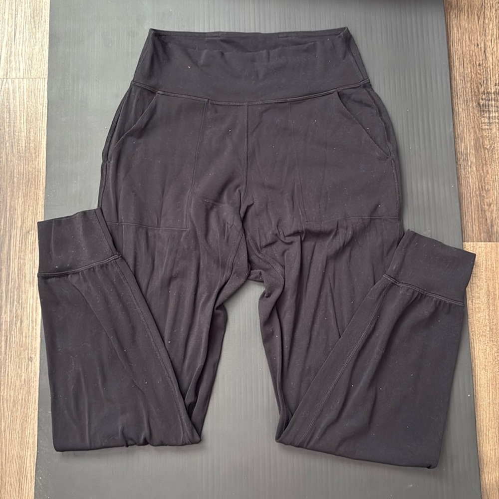 Lululemon Align Jogger 28” Size 6